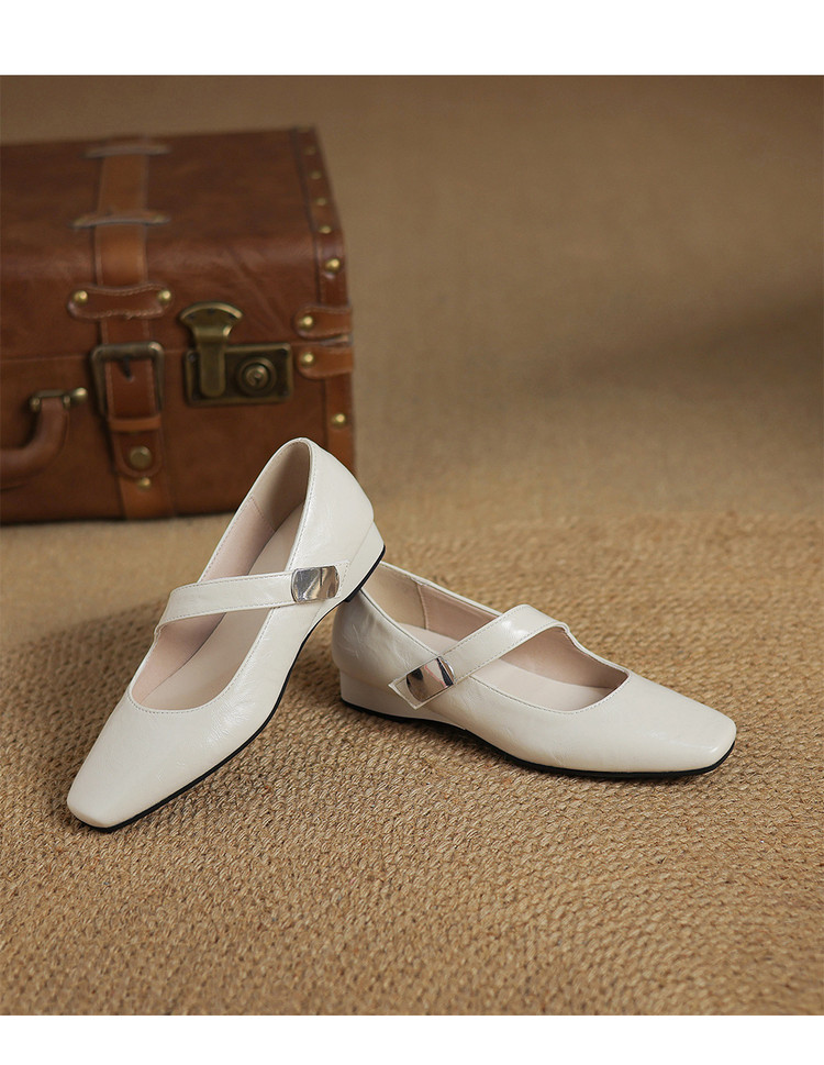 Women's Fashion Flat Shoes Low Chunky Heel Square Toe 2025 Spring - Style o.html