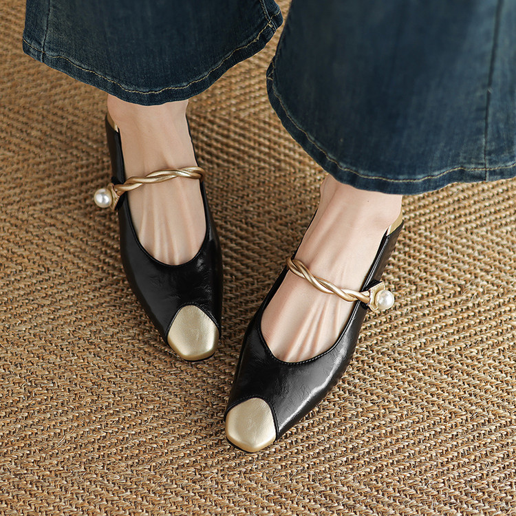 Women's Mary Jane Shoes Square Toe Chunky Mid Heel Metal Decor
