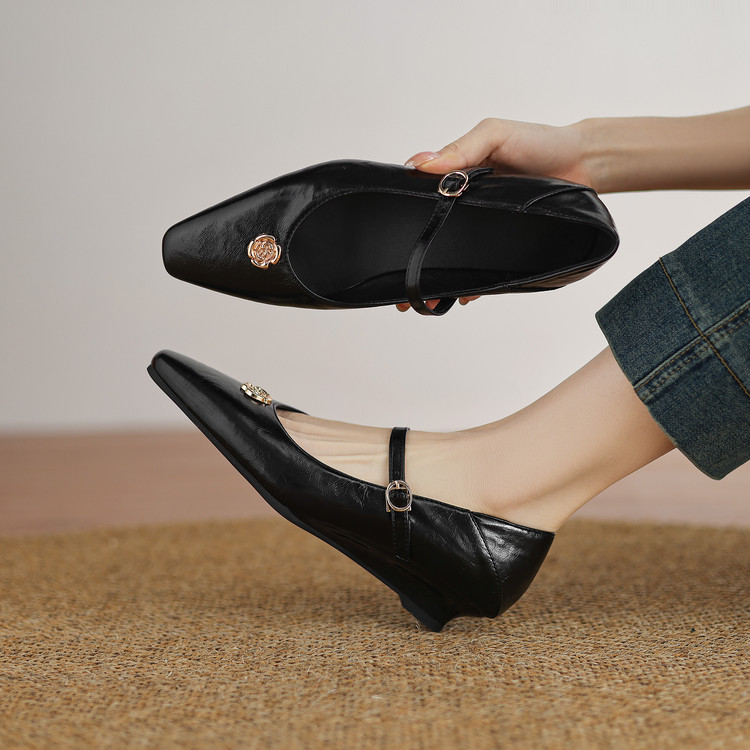 Women's Square Toe Chunky Heel Pumps Spring 2025 - Style m.html
