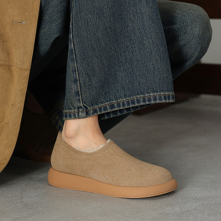 Women's Suede Chunky Heel Round Toe Pumps Winter 2025